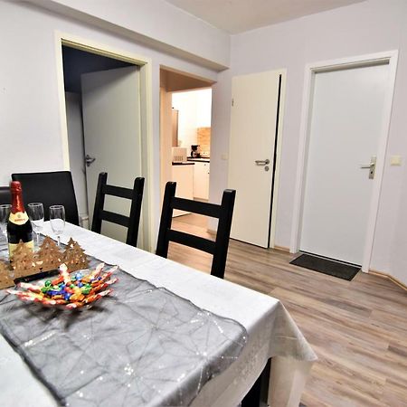 Apartment Koln-Mulheim Esterno foto