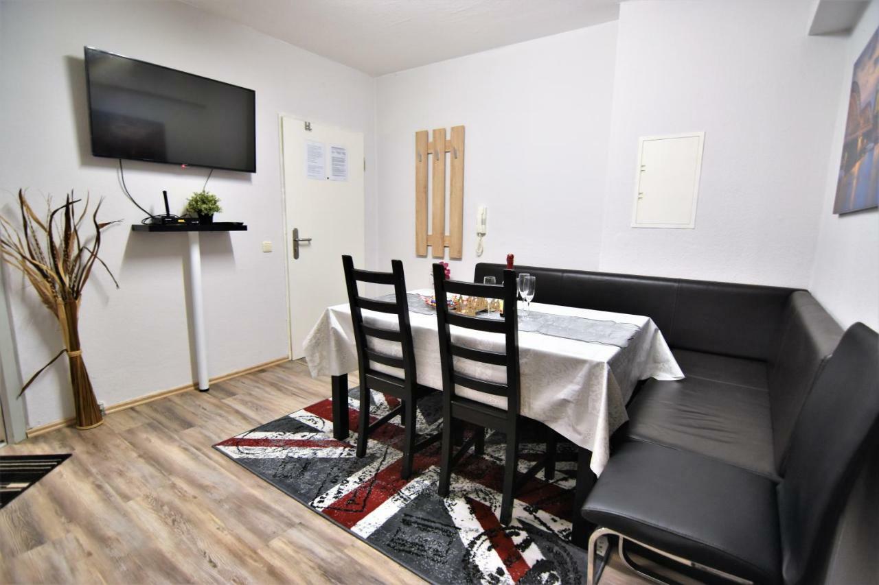 Apartment Koln-Mulheim Esterno foto